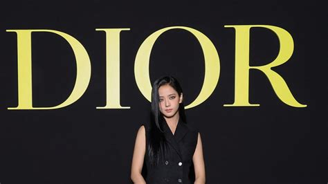 jisoo dior show 2024|Blackpink's Jisoo Updates Quiet Luxury for Dior's Spring 2024 .